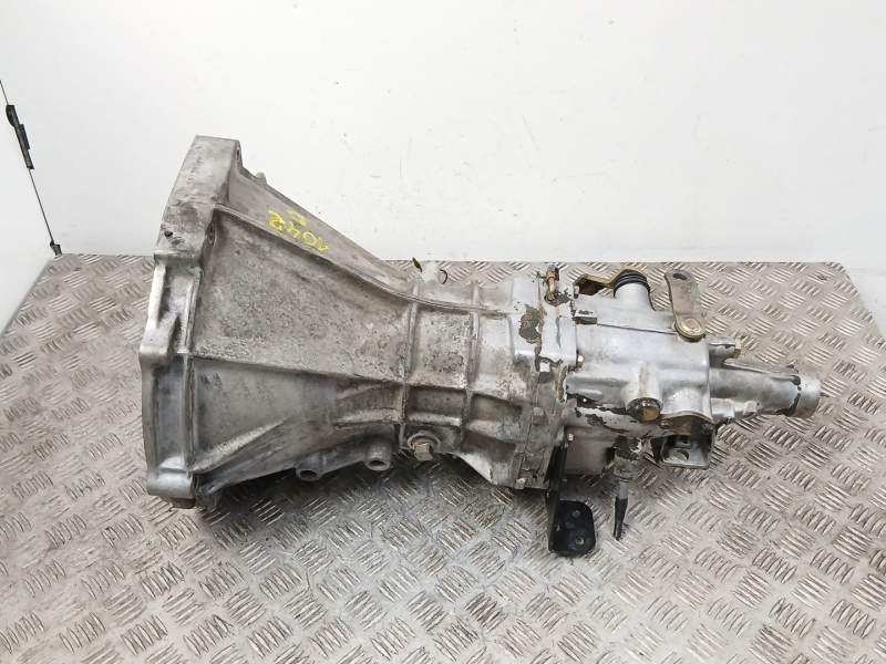 Recambio de caja cambios 5v diesel para nissan vanette 2.0 d -ld20-ii referencia OEM IAM 3201014C12  