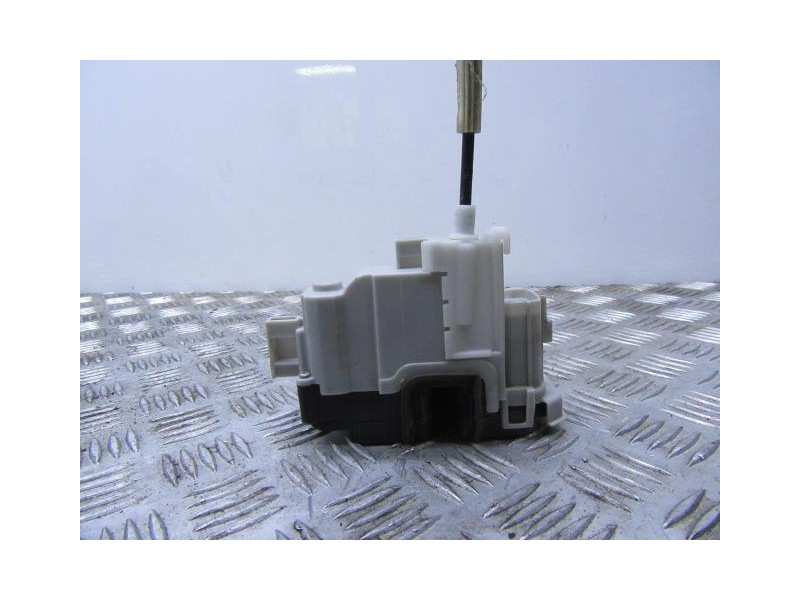 Recambio de cerradura pta. del. dch. : fiat bravo : 1.9 jtd -192a8000 (119,68cv)5p [2008] para fiat bravo 1.9 jtd -192a8000 (119