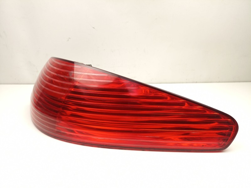 Recambio de piloto trasero derecho para peugeot 607 (9d, 9u) 2.0 hdi referencia OEM IAM 6351N1  