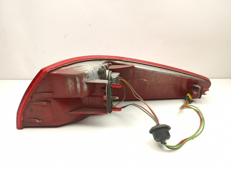 Recambio de piloto trasero izquierdo para peugeot 607 (9d, 9u) 2.0 hdi referencia OEM IAM 6350N1  