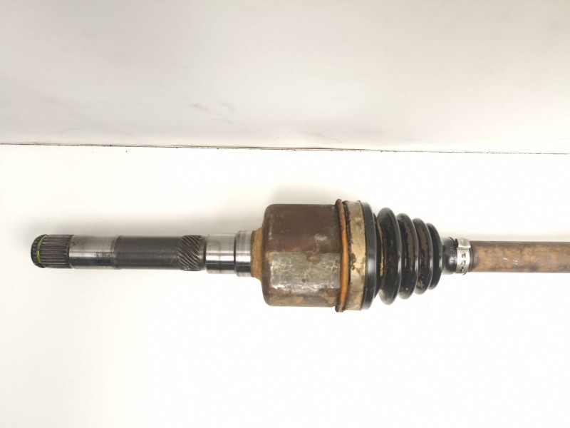 Recambio de transmision delantera derecha para chrysler voyager iv (rg, rs) 2.5 crd referencia OEM IAM 4641884AA  