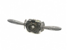 Recambio de mando luces y limpias para fiat punto (188_) 1.2 60 (188.030, .050, .130, .150, .230, .250) referencia OEM IAM 73526
