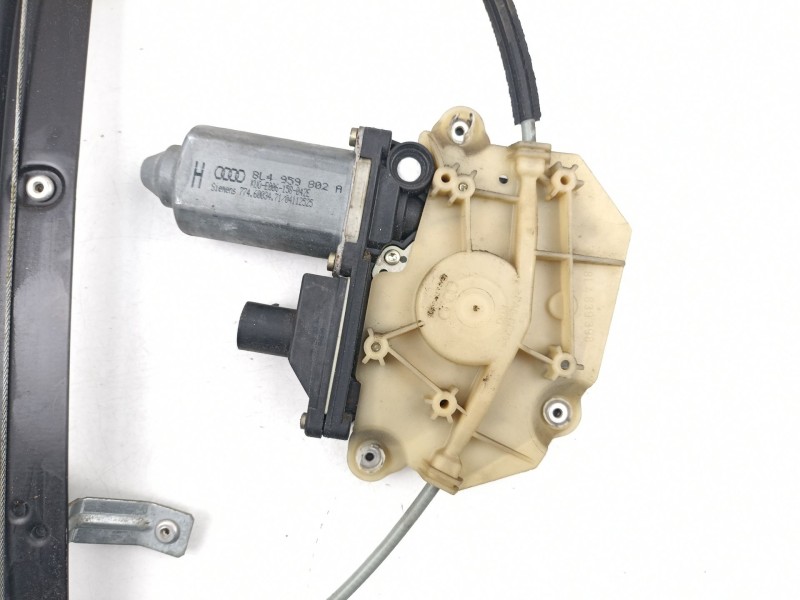 Recambio de elevalunas trasero derecho para audi a3 (8l1) 1.9 tdi quattro referencia OEM IAM 8L4959802A  