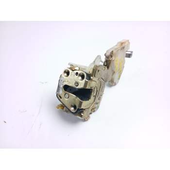 CERRADURA PUERTA DELANTERA DERECHA 805000X000 