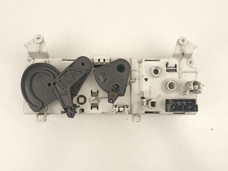 Recambio de mandos calefaccion aire para citroën zx 1.9 td referencia OEM IAM 6451AG  