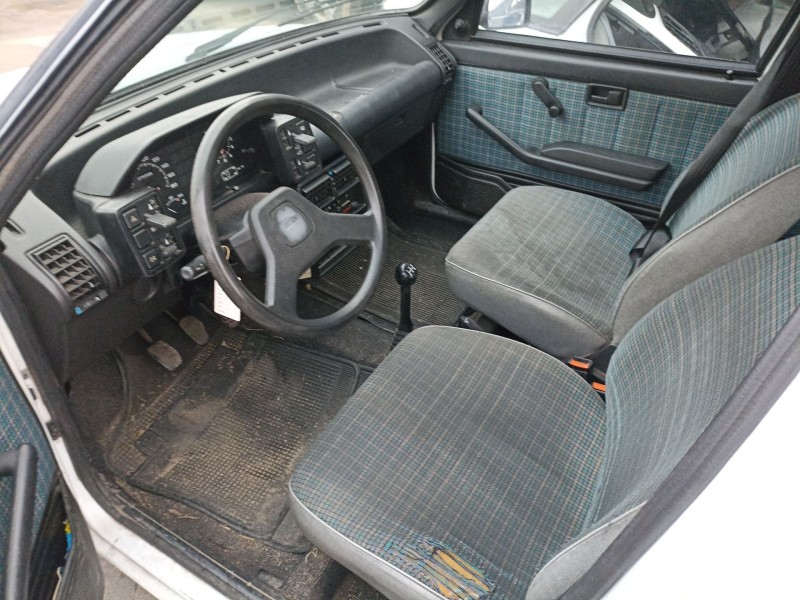 fiat uno (146_, 158_) del año 1988