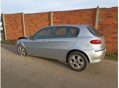 alfa romeo 147 (937_) del año 2001 2