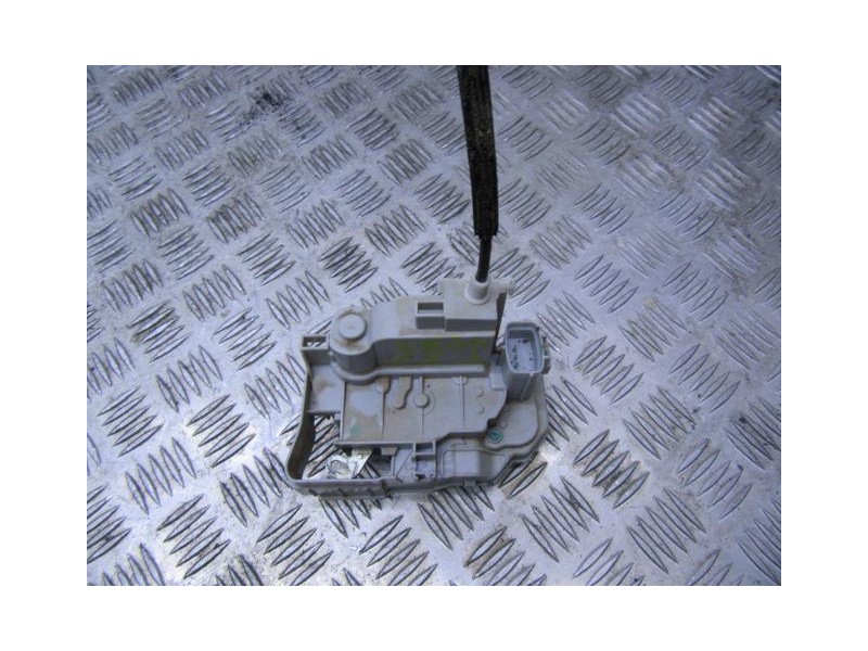 Recambio de cerradura pta. tras. izq. : fiat bravo : 1.9 jtd -192a8000 (119,68cv)5p [2008] para fiat bravo 1.9 jtd -192a8000 (11