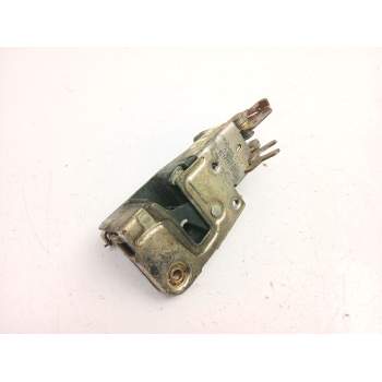CERRADURA PUERTA DELANTERA DERECHA 701837016E 