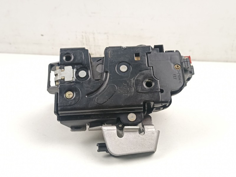 Recambio de cerradura puerta trasera derecha para audi a4 b6 (8e2) 2.5 tdi referencia OEM IAM 8E0839016C  
