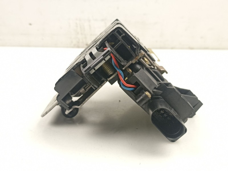 Recambio de cerradura puerta delantera izquierda para audi a4 b6 (8e2) 2.5 tdi referencia OEM IAM 4B1837015G  