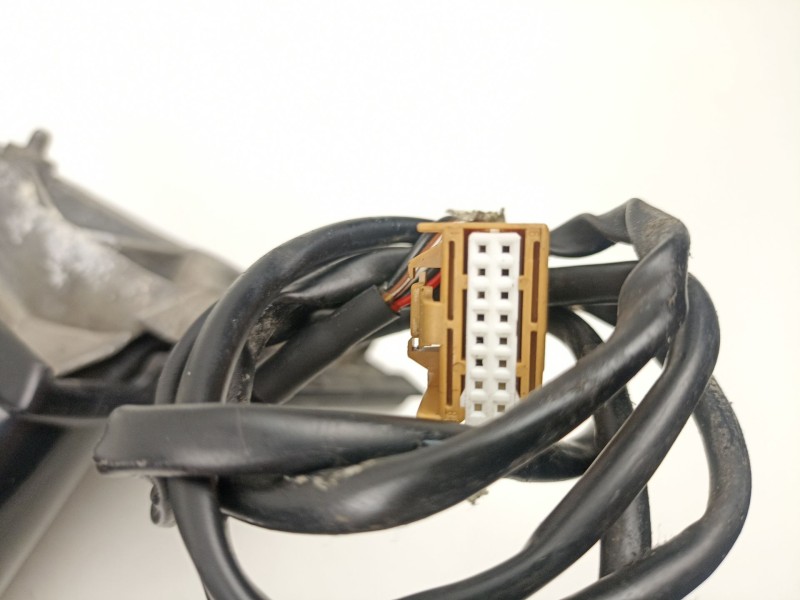 Recambio de retrovisor izquierdo para audi a4 b6 (8e2) 2.5 tdi referencia OEM IAM 8E1858531AA01C  