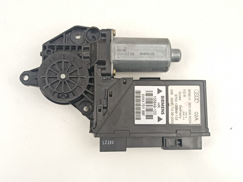 Recambio de elevalunas trasero derecho para audi a4 b6 (8e2) 2.5 tdi referencia OEM IAM 8E0959802A 5WK47011BBF 