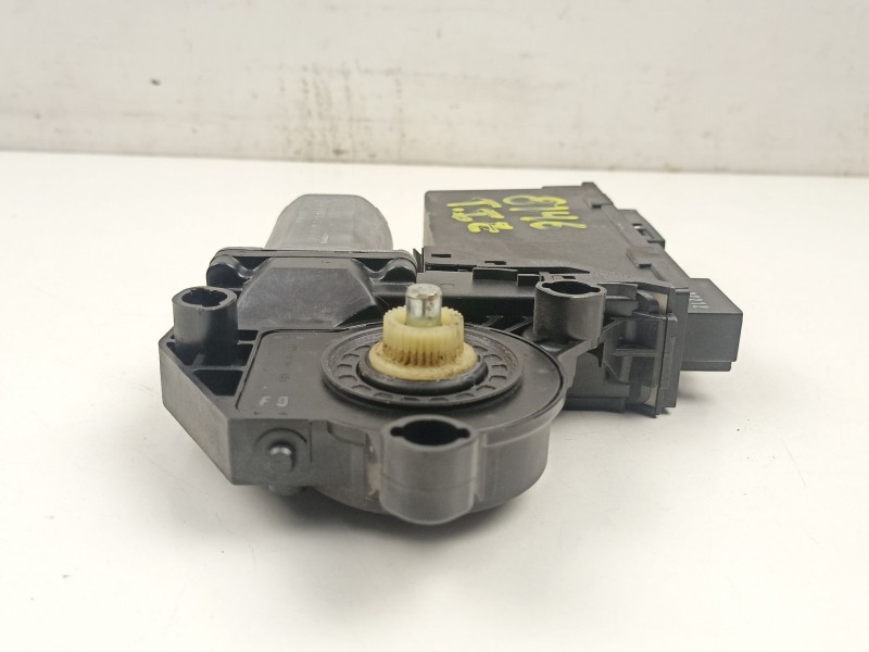 Recambio de elevalunas trasero izquierdo para audi a4 b6 (8e2) 2.5 tdi referencia OEM IAM 8E0959801A 5WK47009BBF 