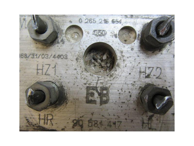 Recambio de abs : opel astra : 1.6 g -x16szr (74,78cv) [2000] para opel astra 1.6 g -x16szr referencia OEM IAM 0265216651  