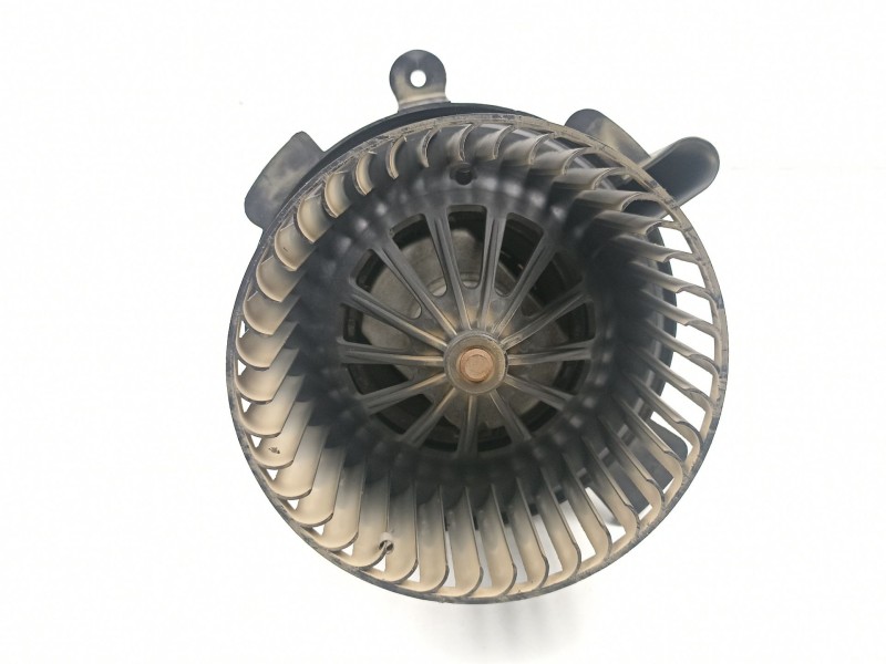 Recambio de motor calefaccion para peugeot 307 (3a/c) 1.6 hdi 110 referencia OEM IAM 6441S6 B9506 