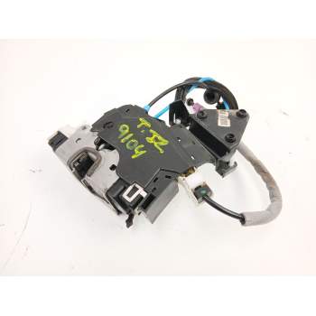 CERRADURA PUERTA TRASERA IZQUIERDA A2047300335 