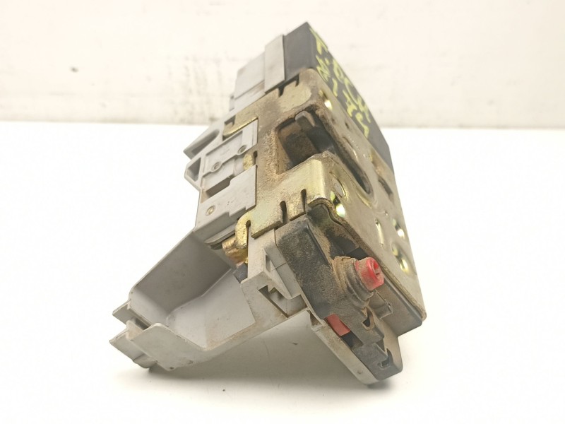 Recambio de cerradura puerta trasera derecha para peugeot 307 (3a/c) 1.6 hdi 110 referencia OEM IAM 9138C0  