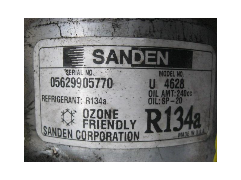 Recambio de aire acondicionado : audi a6 : 2.5 d/aat (115,6cv) tdi 4p [1995] para audi a6 2.5 d/aat  tdi referencia OEM IAM 0562