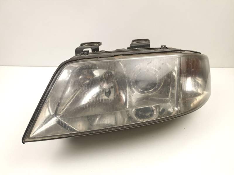 Recambio de faro izquierdo para audi a6 c5 (4b2, 4b4) 2.4 referencia OEM IAM 4B0941029K  