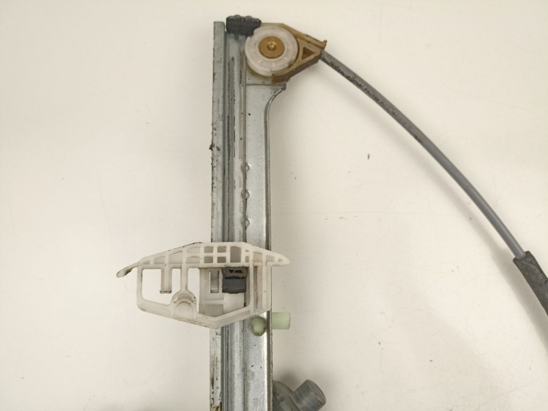 Recambio de elevalunas delantero derecho para citroën xsara 1.9 d referencia OEM IAM 9222H2  