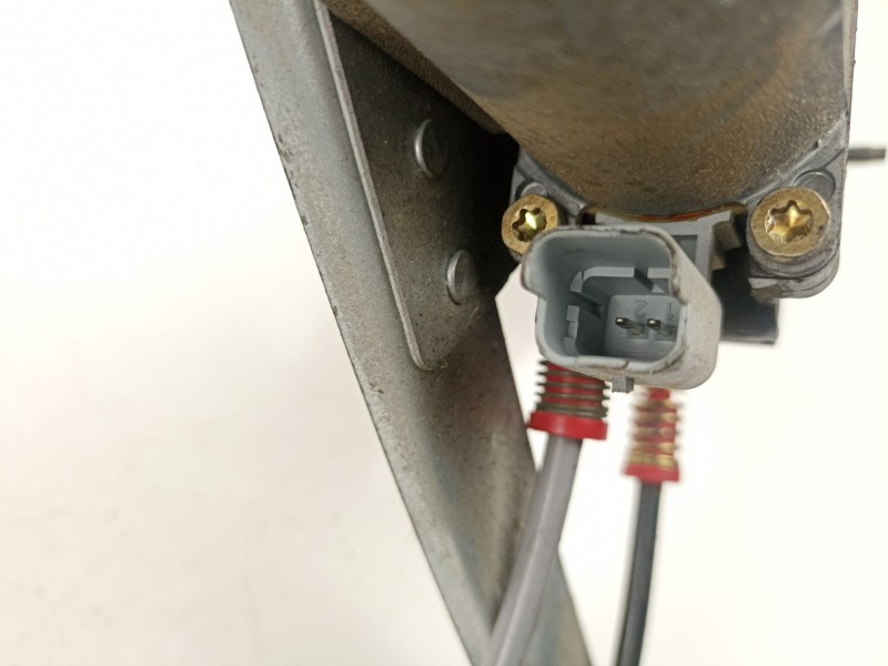 Recambio de elevalunas delantero derecho para citroën xsara 1.9 d referencia OEM IAM 9222H2  