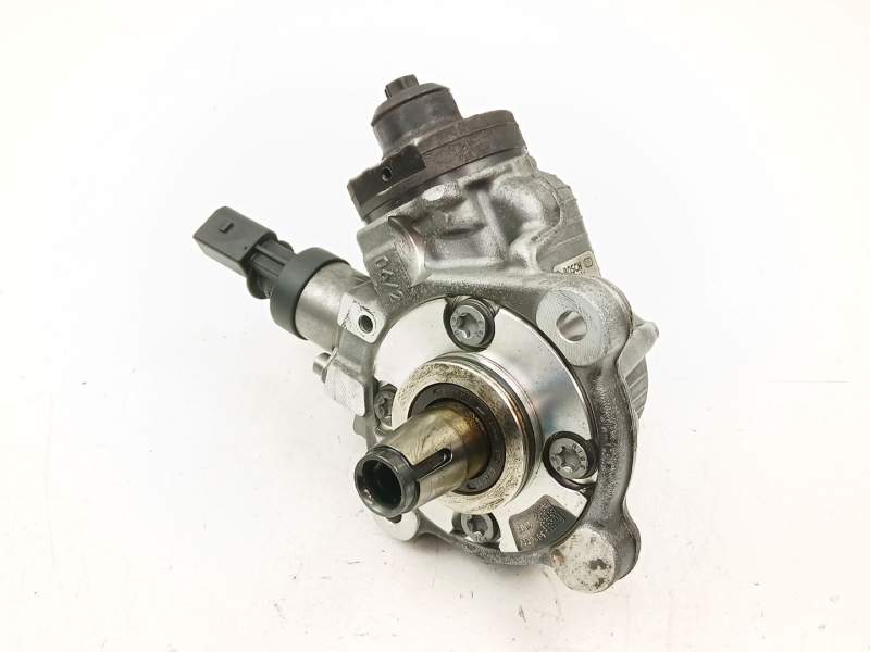 Recambio de bomba inyectora diesel para bmw 3 (e90) 320 d referencia OEM IAM 7797874 0445010506 