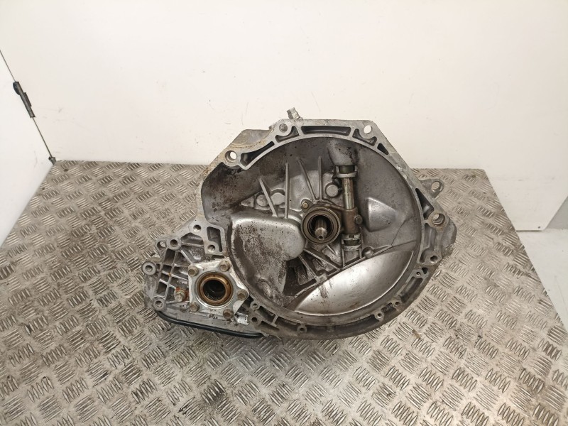 Recambio de caja cambios 5v gasolina para opel calibra 2.0 g referencia OEM IAM 90334346  