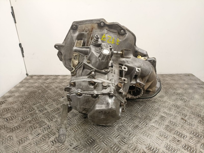Recambio de caja cambios 5v gasolina para opel calibra 2.0 g referencia OEM IAM 90334346  