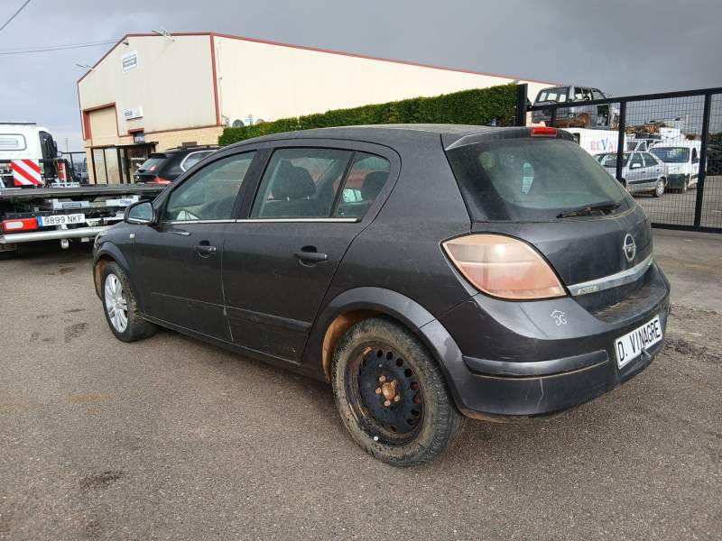 OPEL ASTRA H (A04)