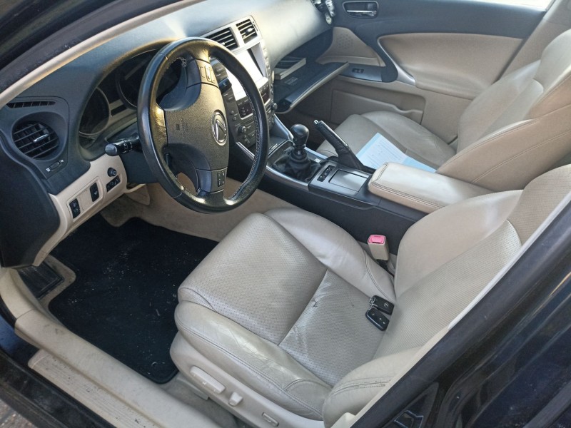 Recambio de carroceria para lexus is ii (_e2_) 220d (ale20) referencia OEM IAM   