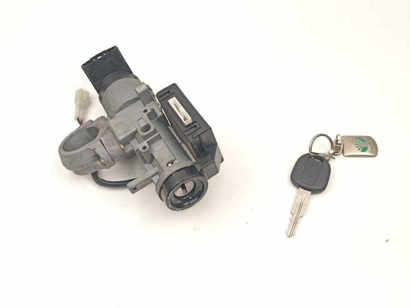 Recambio de conmutador de arranque para daewoo nubira 1.8 g t18sed referencia OEM IAM 96261298  