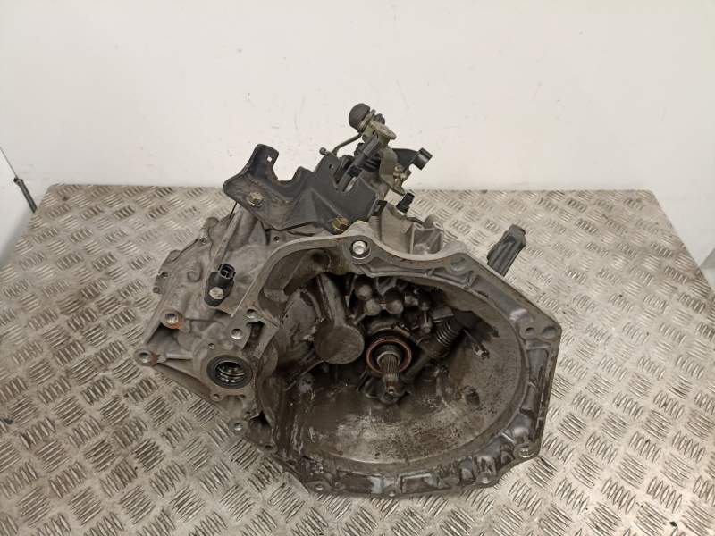 Recambio de caja cambios 5v gasolina para opel agila a (h00) 1.0 12v (f68) referencia OEM IAM 24262281  