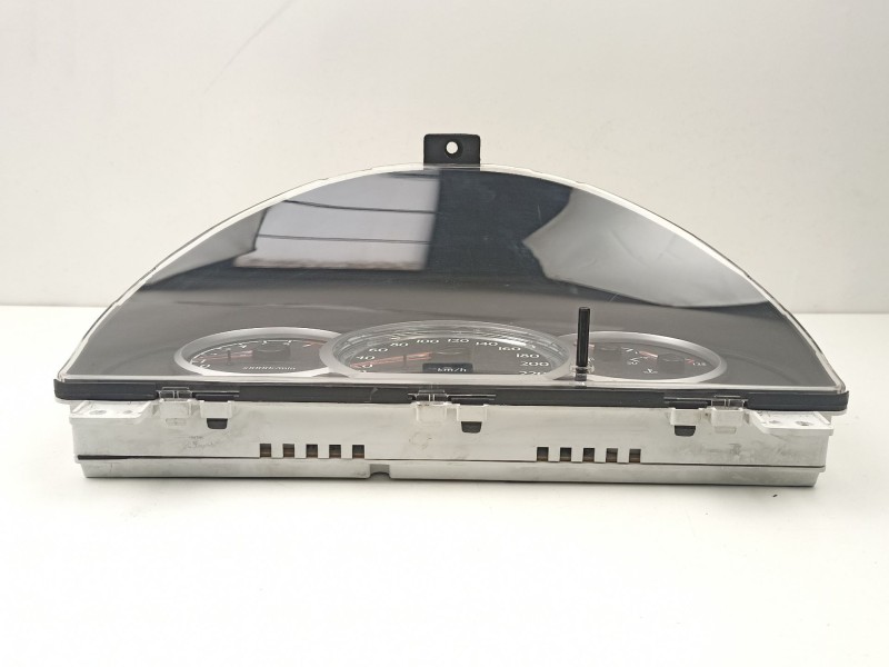 Recambio de cuadro instrumentos para daewoo nubira 1.8 g t18sed referencia OEM IAM 96430920 11000856500D 