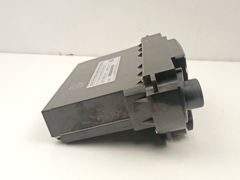 Recambio de mandos calefaccion aire para daewoo nubira 1.8 g t18sed referencia OEM IAM 96615415  