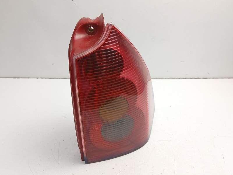 Recambio de piloto trasero derecho para peugeot 307 break (3e) 1.6 16v referencia OEM IAM 6351Q6  