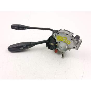 MANDO LUCES Y LIMPIAS A1715400144 A1715402445 