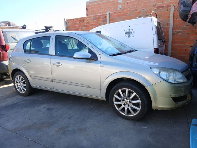 OPEL ASTRA H (A04)