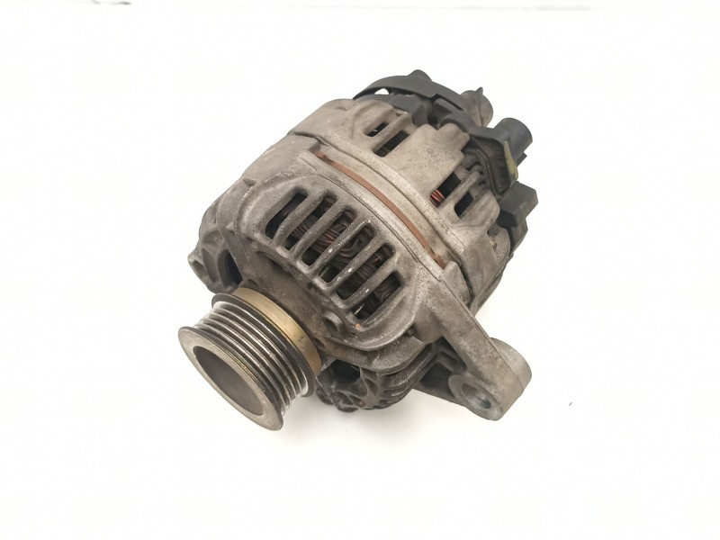 Recambio de alternador para fiat stilo (192_) 1.6 16v (192_xb1a) referencia OEM IAM 46813061 0124325058 