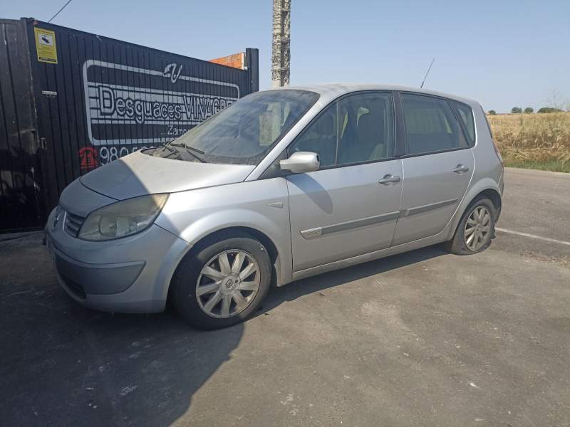 RENAULT SCÉNIC II (JM0/1_)