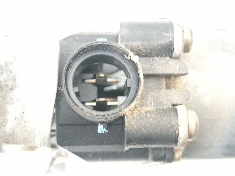 Recambio de elevalunas delantero derecho para nissan almera ii hatchback (n16) 2.2 di referencia OEM IAM 80700BM606  