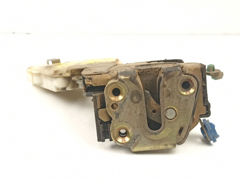 Recambio de cerradura puerta delantera derecha para nissan almera ii hatchback (n16) 2.2 di referencia OEM IAM 8055261U66  