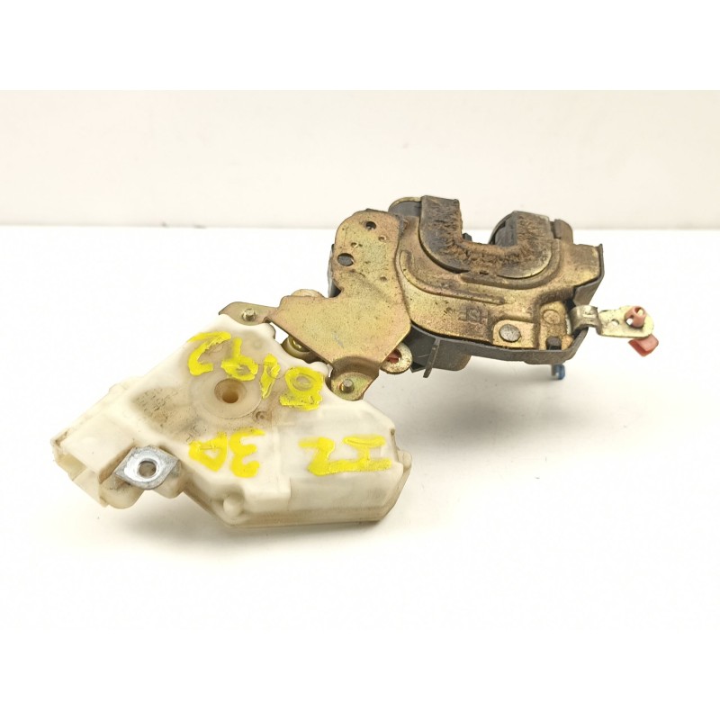 Recambio de cerradura puerta delantera izquierda para nissan almera ii hatchback (n16) 2.2 di referencia OEM IAM 8055361U66  