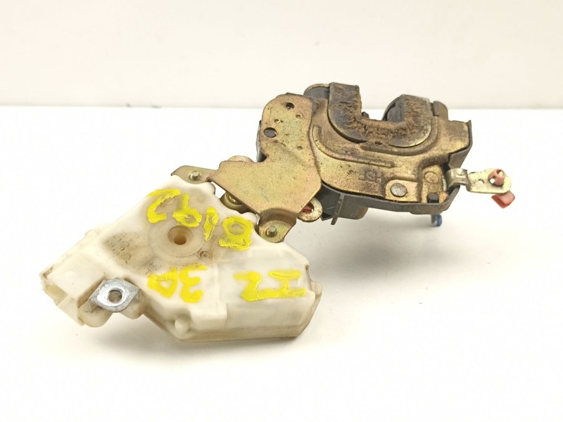 Recambio de cerradura puerta delantera izquierda para nissan almera ii hatchback (n16) 2.2 di referencia OEM IAM 8055361U66  