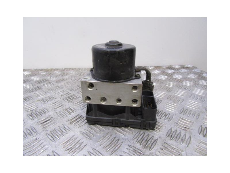 Recambio de abs : chrysler voyager : 2.5 crdi [2004] para chrysler voyager 2.5 crdi referencia OEM IAM P04721427AK  