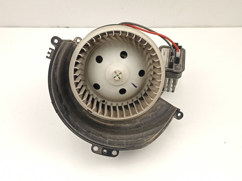 Recambio de motor calefaccion para opel astra h (a04) 1.7 cdti (l48) referencia OEM IAM 93191900  