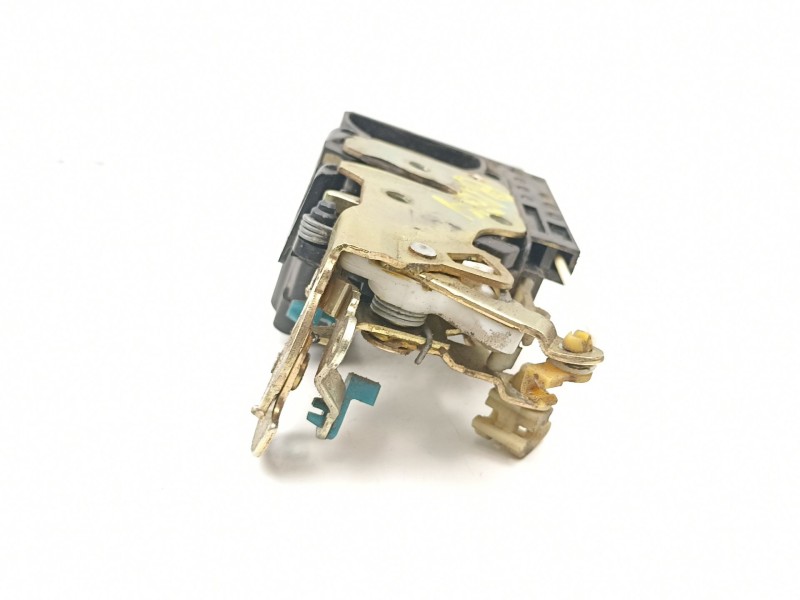 Recambio de cerradura puerta delantera derecha para daewoo kalos sedán (klas) 1.4 referencia OEM IAM 96272644  