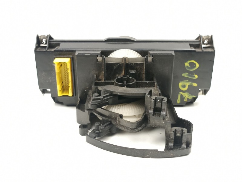 Recambio de mandos calefaccion aire para seat ibiza (6k1) 1.4 16v referencia OEM IAM 6K0819045E  
