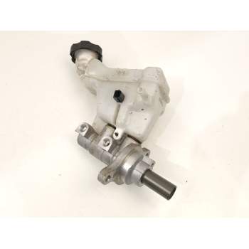BOMBA DE FRENO 585101K230 