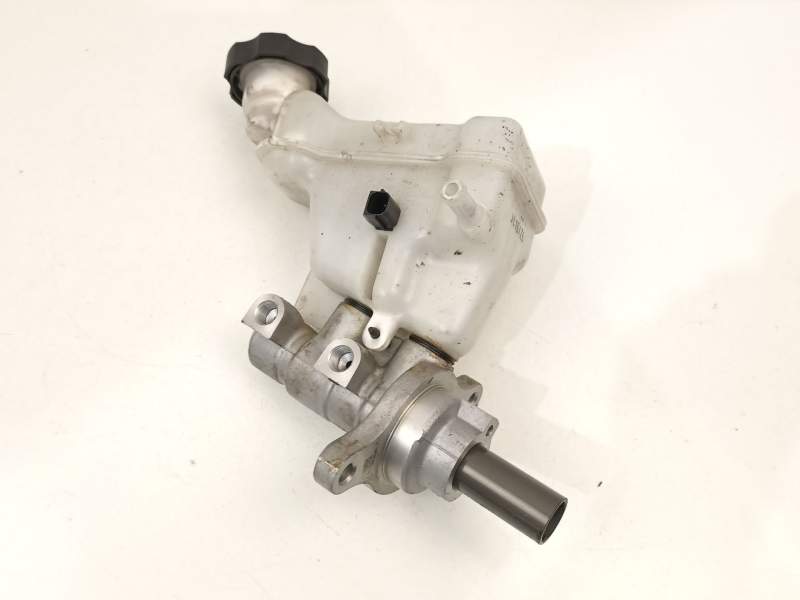 Recambio de bomba de freno para hyundai ix20 (jc) 1.4 crdi referencia OEM IAM 585101K230  
